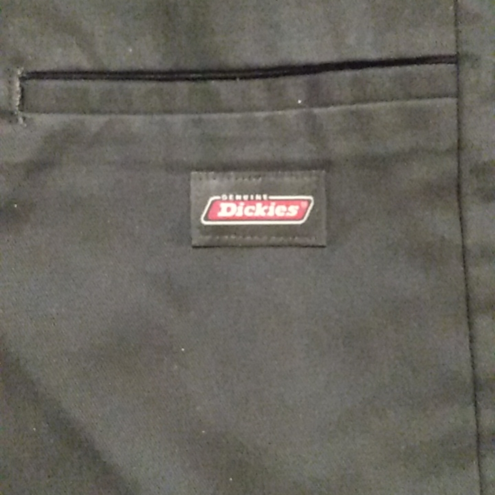 Dickies black shorts